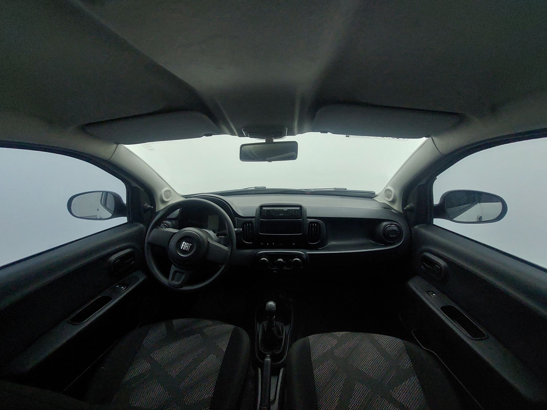 FIAT MOBI LIKE 1.0 - Vista 5